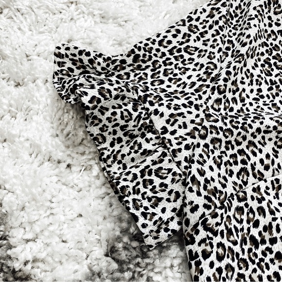 Princess Polly Leopard Print Ruffled Top/Cardigan with Front Ties Size 12 - Picture 8 of 9